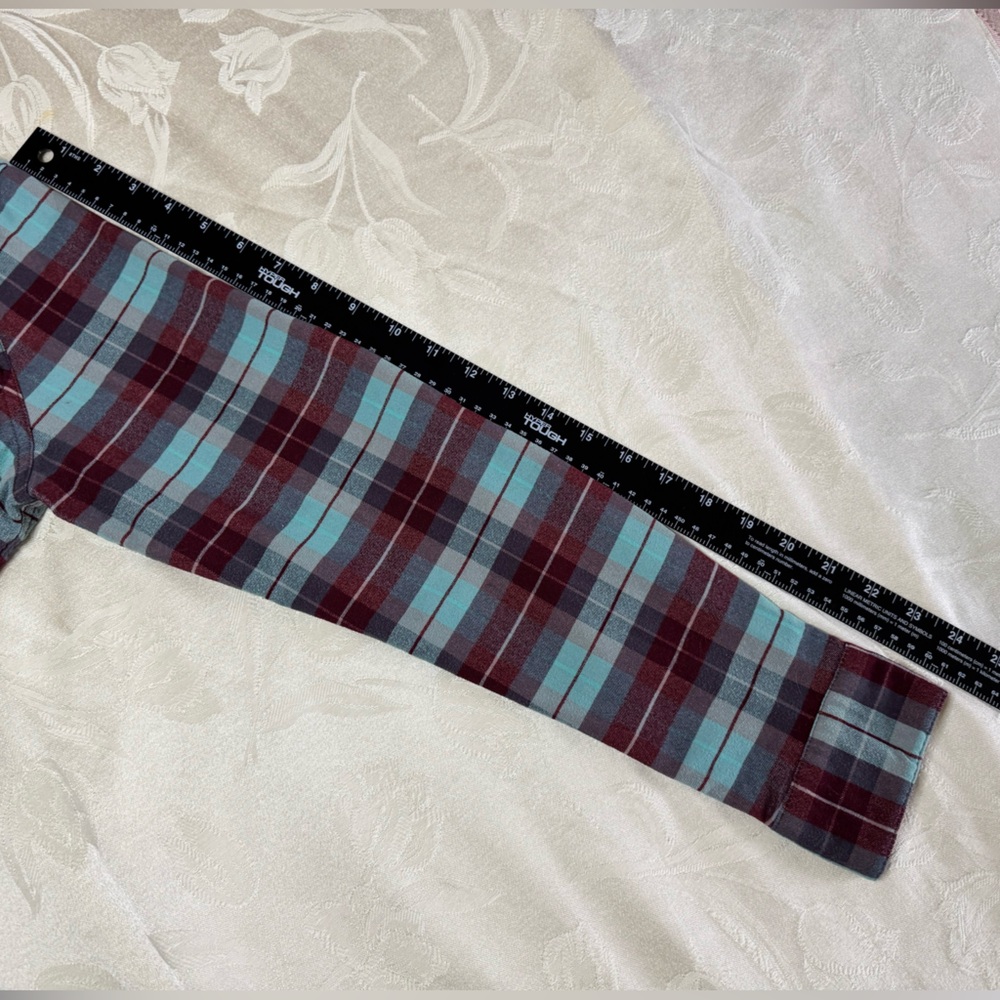 LL Bean Plaid  Button Up Womens Shirt - Picture 8 of 11